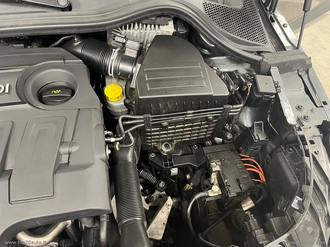 AUDI A1 1.6 TDI 105 CV Attraction