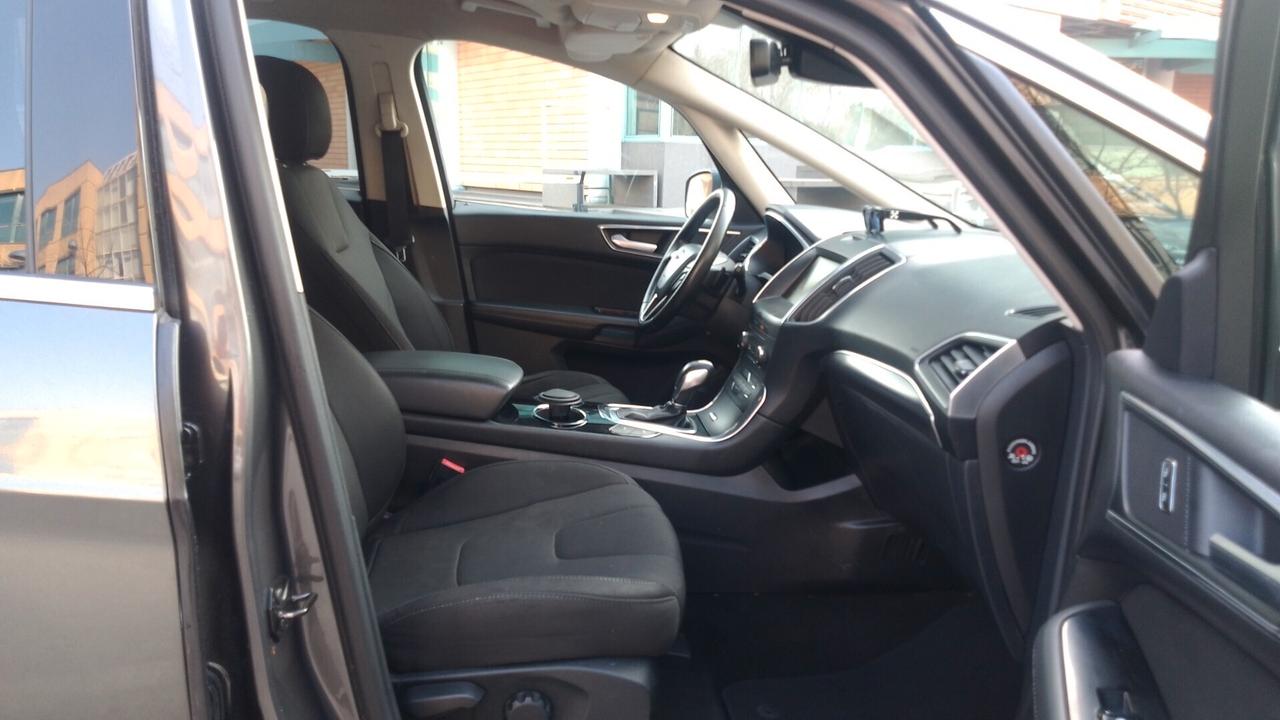 Ford S-Max 2.0 TDCi 180CV 7 POSTI Powershift Titanium
