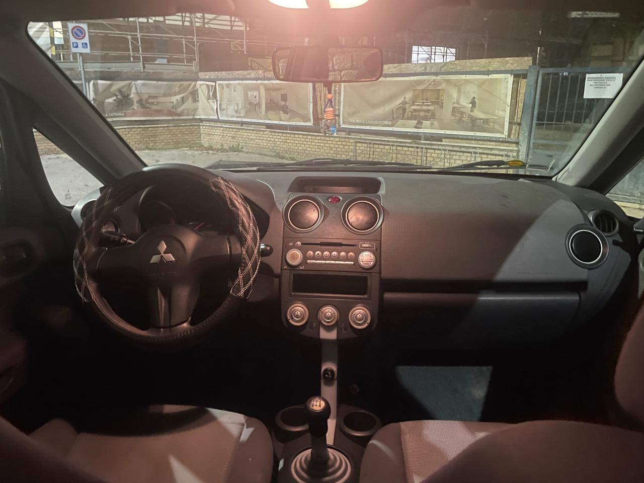 MITSUBISHI COLT 1.0 BENZINA 170.000 KM 2006