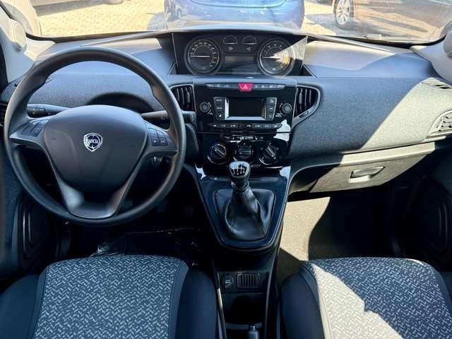 Lancia Ypsilon Ypsilon 1.0 firefly hybrid Silver Plus