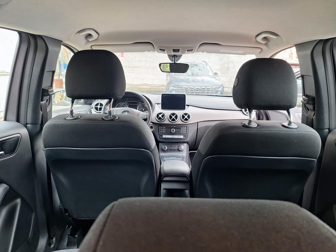 Mercedes-benz B 180 d Business