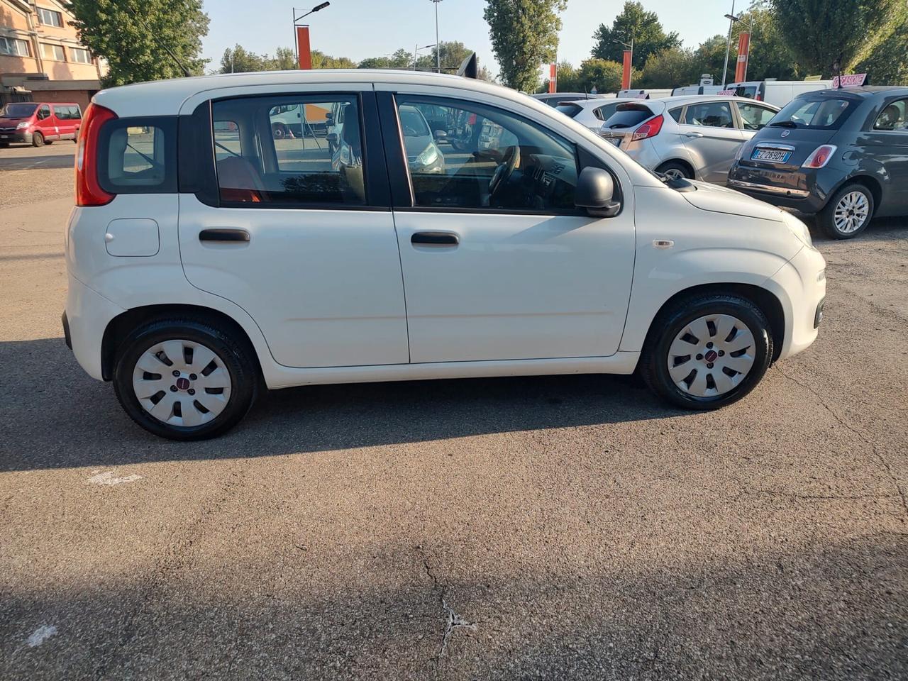Fiat Panda 1.2 EasyPower Lounge BENZINA\GPL, 69CV, Euro 6, OK NEOPATENTATI, GARANZIA L.12 MESI