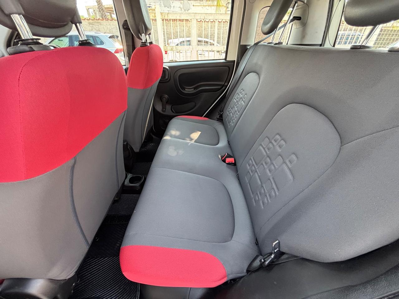 FIAT PANDA 1.2BENZ LOUNGE 2016