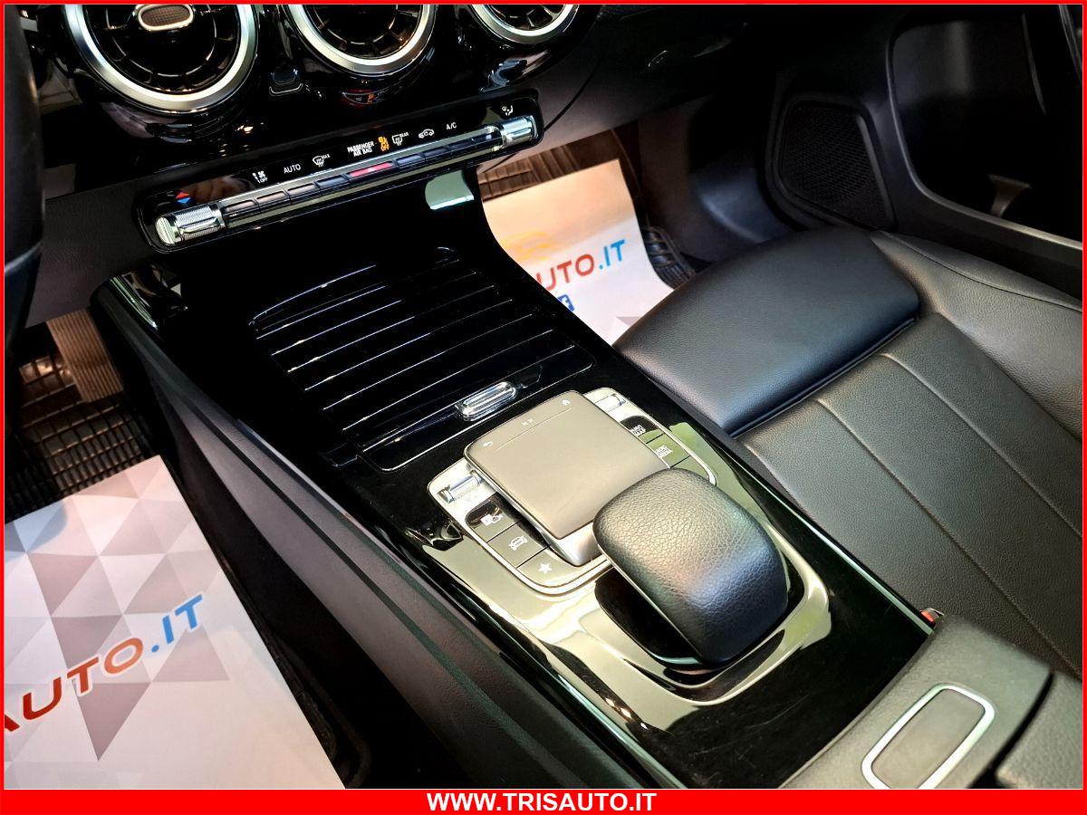 MERCEDES A 180 d 1.5 Aut. Business NEOPATENTATI (TETTO PANORAMICO APRIBILE+FULL LED+PELLE)