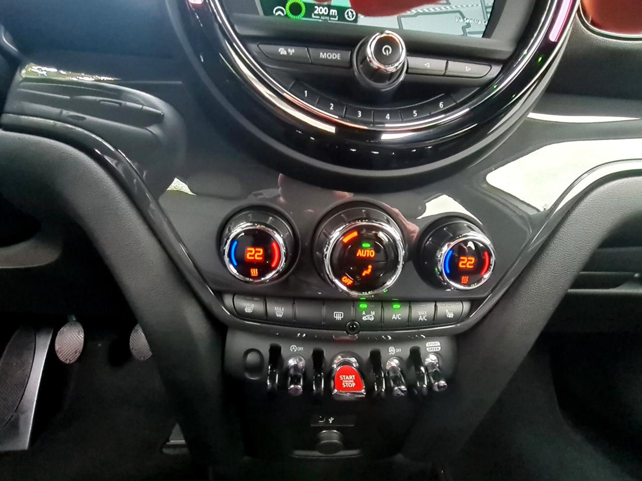 Mini One Countryman 1.5 102 CV Pepper
