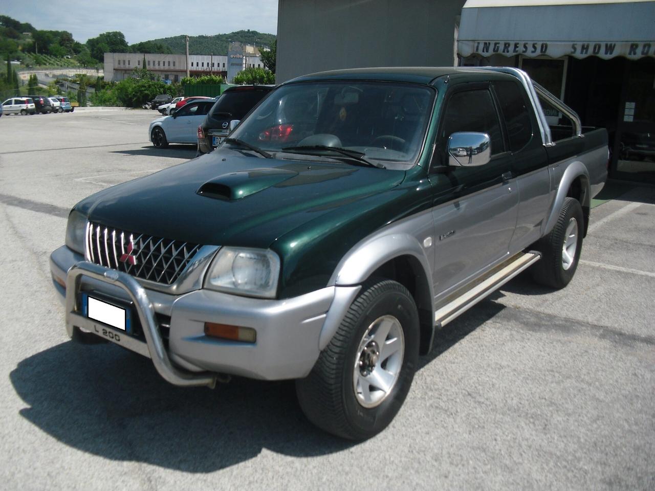 Mitsubishi L200 2.5 TDI 4WD Club Cab GLS Target, motore revisionato, frizione nuova, carrozzeria perfetta!!