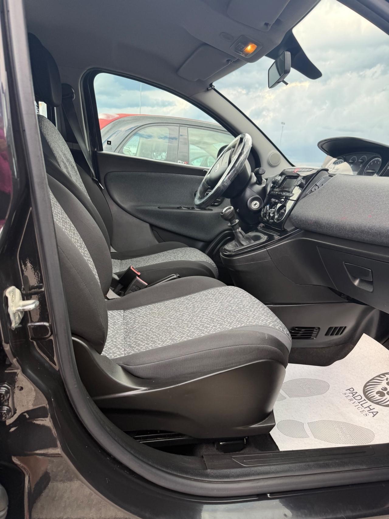 Lancia Ypsilon 1.2 69 CV 5 porte S&S Elefantino Blu