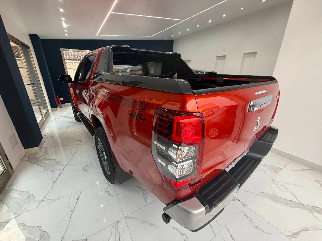 Mitsubishi L200 Double Cab MITSUBISHI L 200 HURRICANE 4X4 FINANZIABILE
