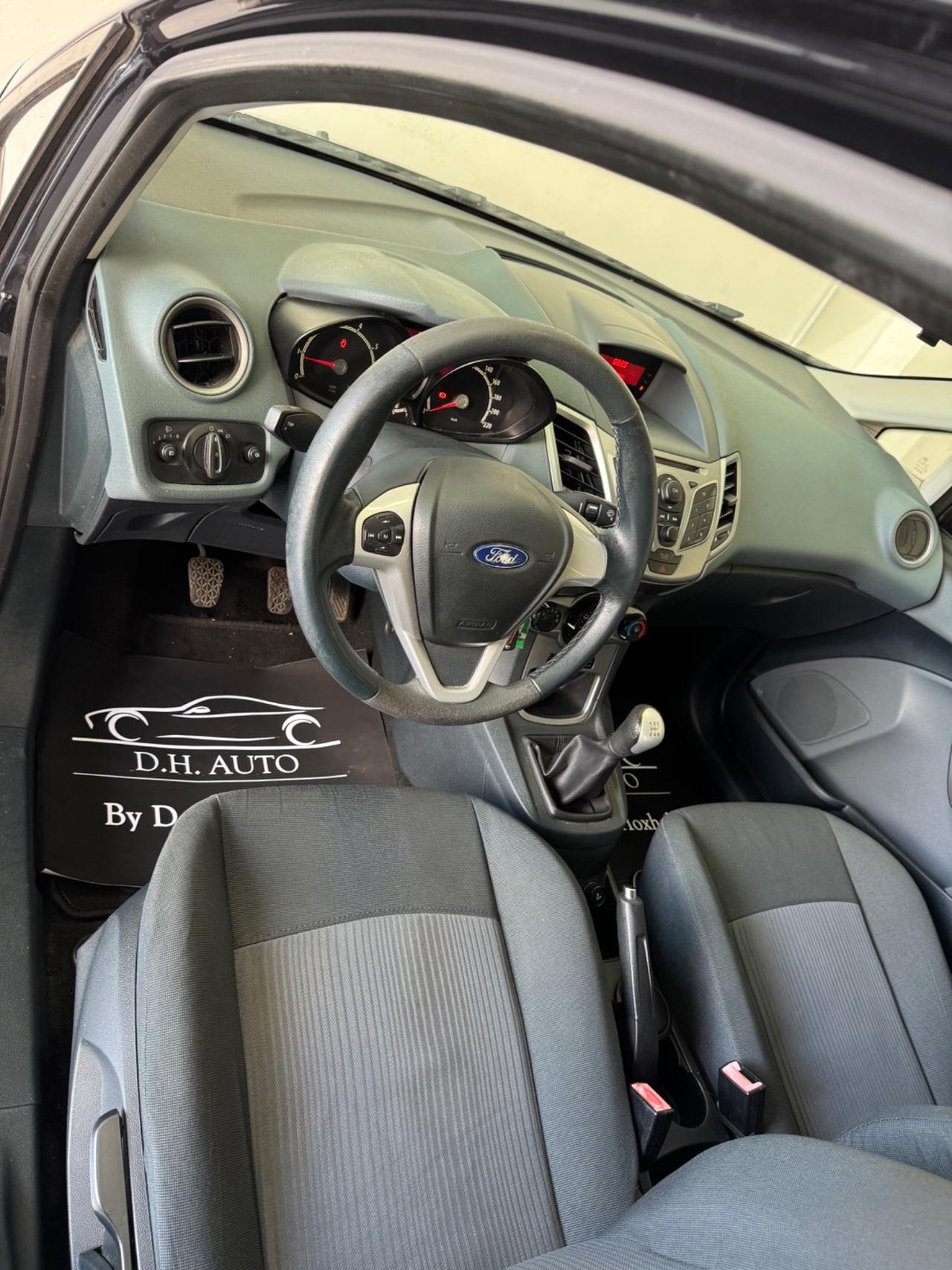 Ford Fiesta 1.2 82 CV 5 porte Titanium