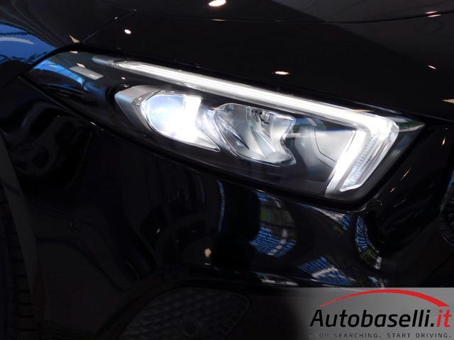 MERCEDES-BENZ A 180 D SPORT TECH PACK NIGHT PACK 8G-DCT