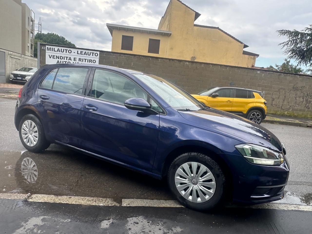 Volkswagen Golf 1.0 TSI 85 CV 5p. Trendline BlueMotion Technology