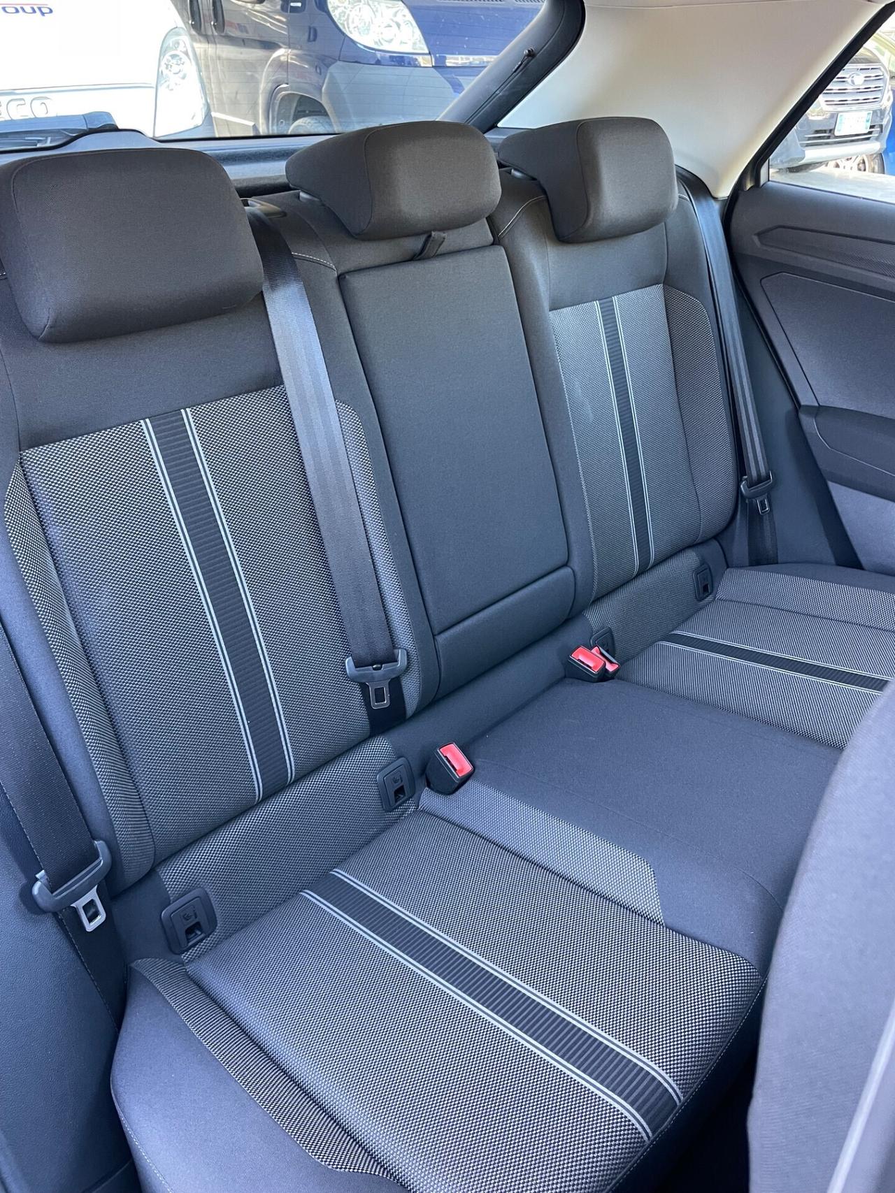 Volkswagen T-Roc 2.0 TDI SCR 150 CV DSG Business