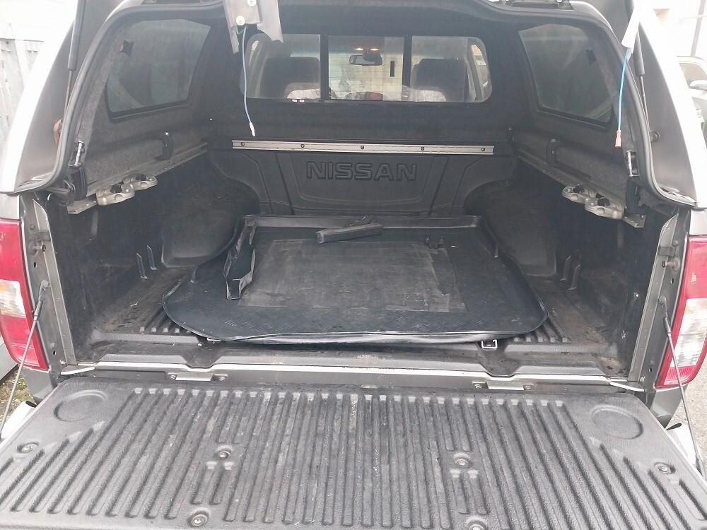 Nissan Navara 3.0 dCi 4 porte Double Cab LE V6