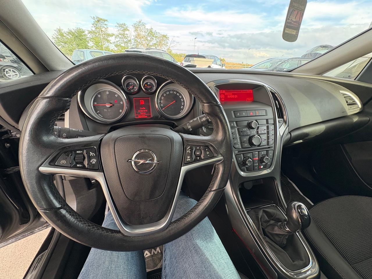 Opel Astra 1.7 CDTI 110CV 5 porte Cosmo
