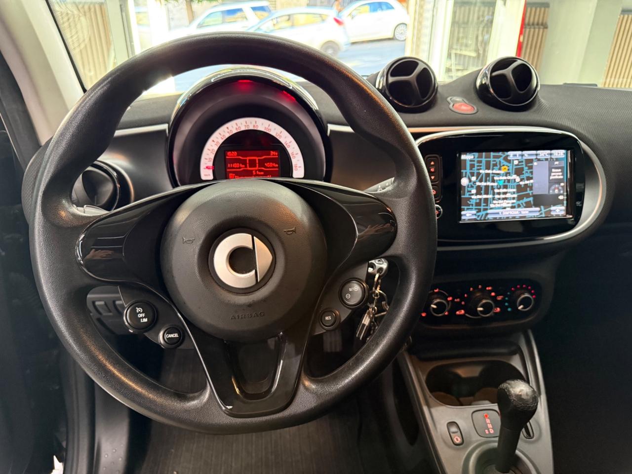 Smart ForTwo Allestimento BRABUS 71CV LED NAVI Pronta consegna !!
