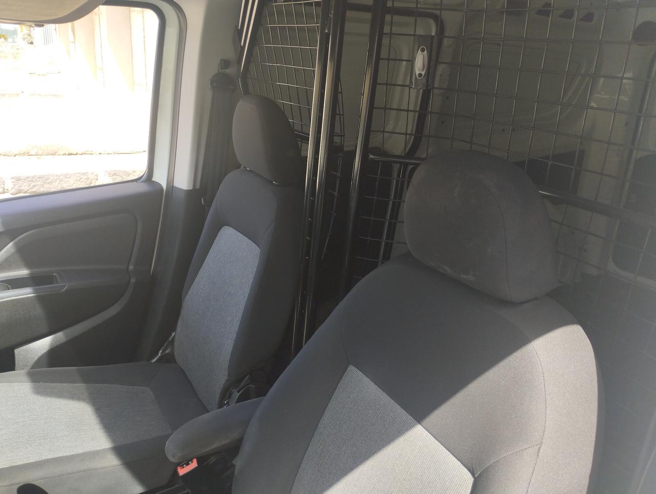 Fiat Doblò 1.6 MJT 105CV Cargo Maxi