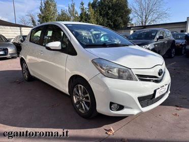 TOYOTA Yaris 1.0 5 porte Lounge