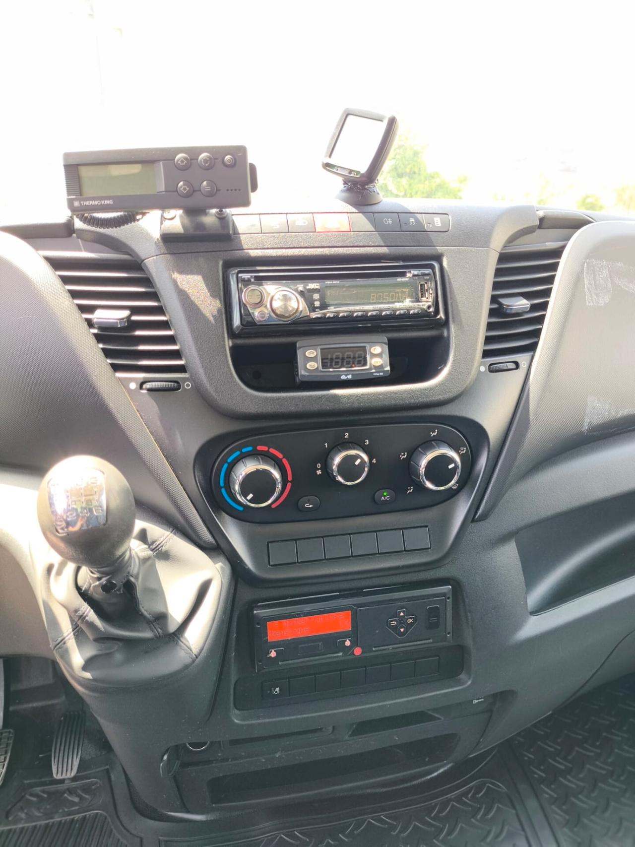 IVECO DAILY 60C15 GRUPPO CELLA FRIGO STRADA RETE RIF:1825