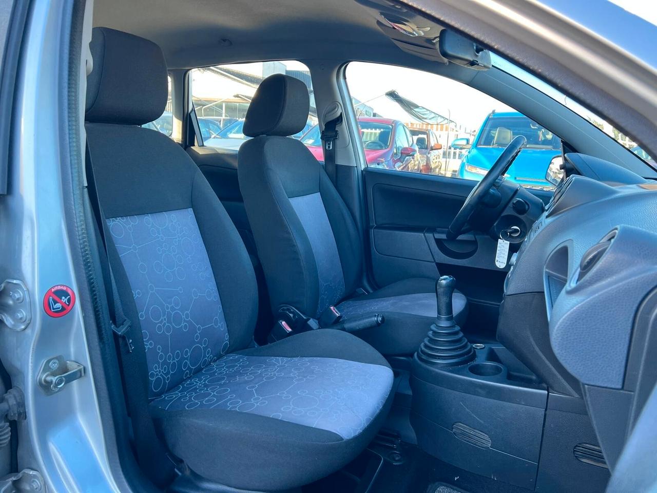 Ford Fiesta 1.2 16V 5p. Ghia