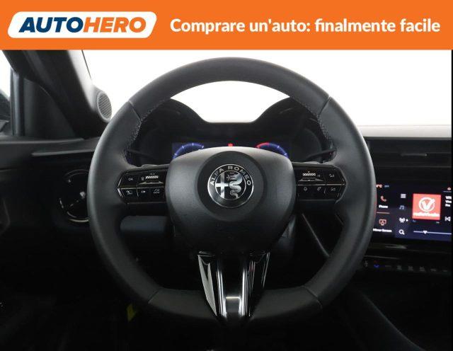 ALFA ROMEO Junior 1.2 136 CV Hybrid eDCT6