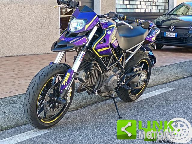 DUCATI Hypermotard 796 2011
