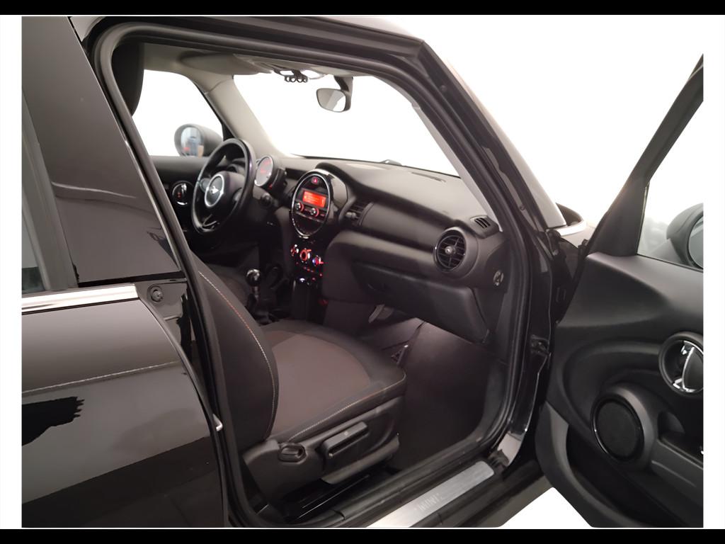 MINI Mini IV F55-F56 2014 - Mini 1.2 One 75cv 5p