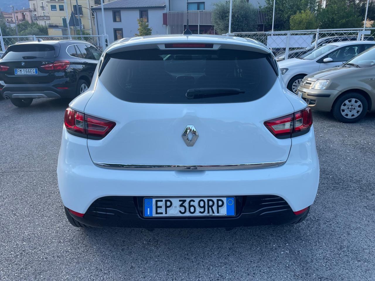 Renault Clio 1.2 16V 5 porte Dynamique
