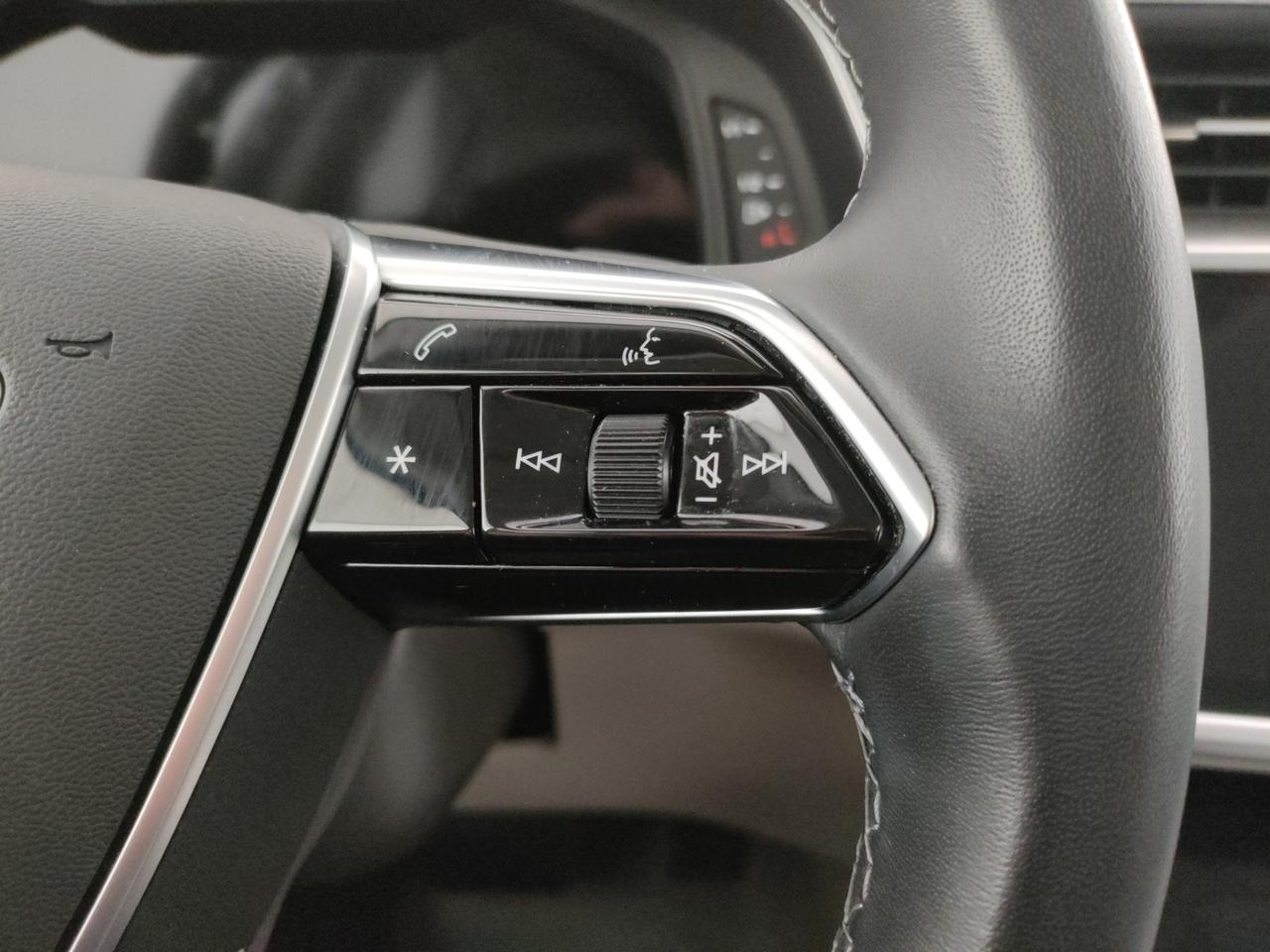 Audi A6 Avant 45 3.0 tdi mhev 48V S line edition quattr