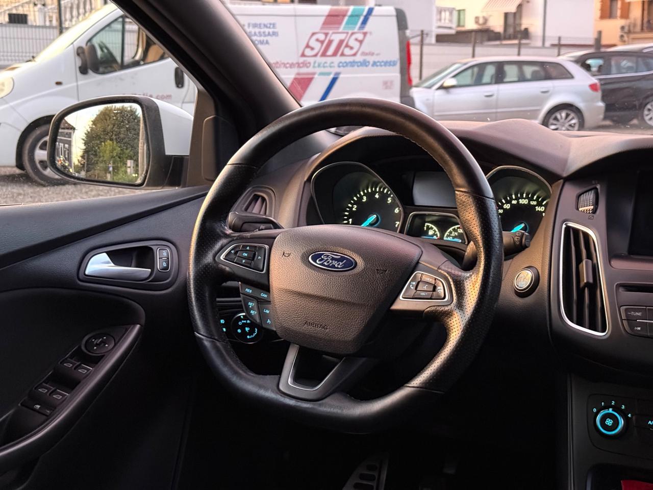 Ford Focus 1.0 EcoBoost 125 CV ST line