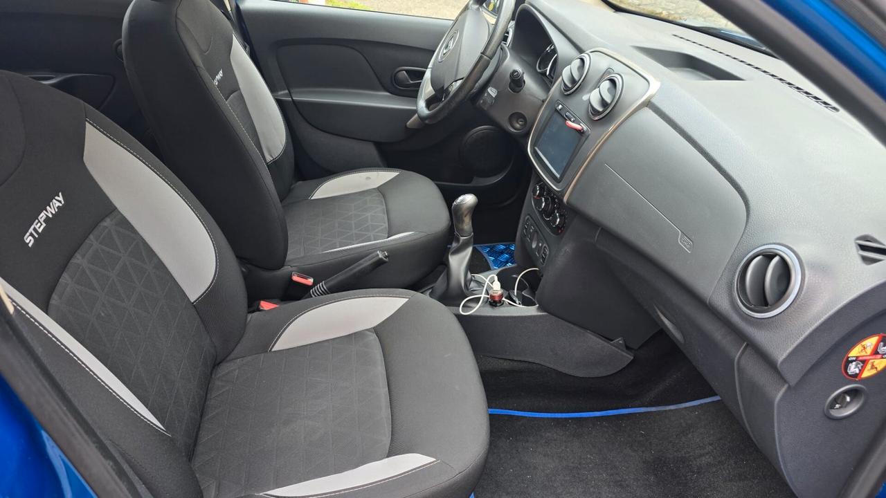 Dacia Sandero Stepway 1.5 diesel 90CV