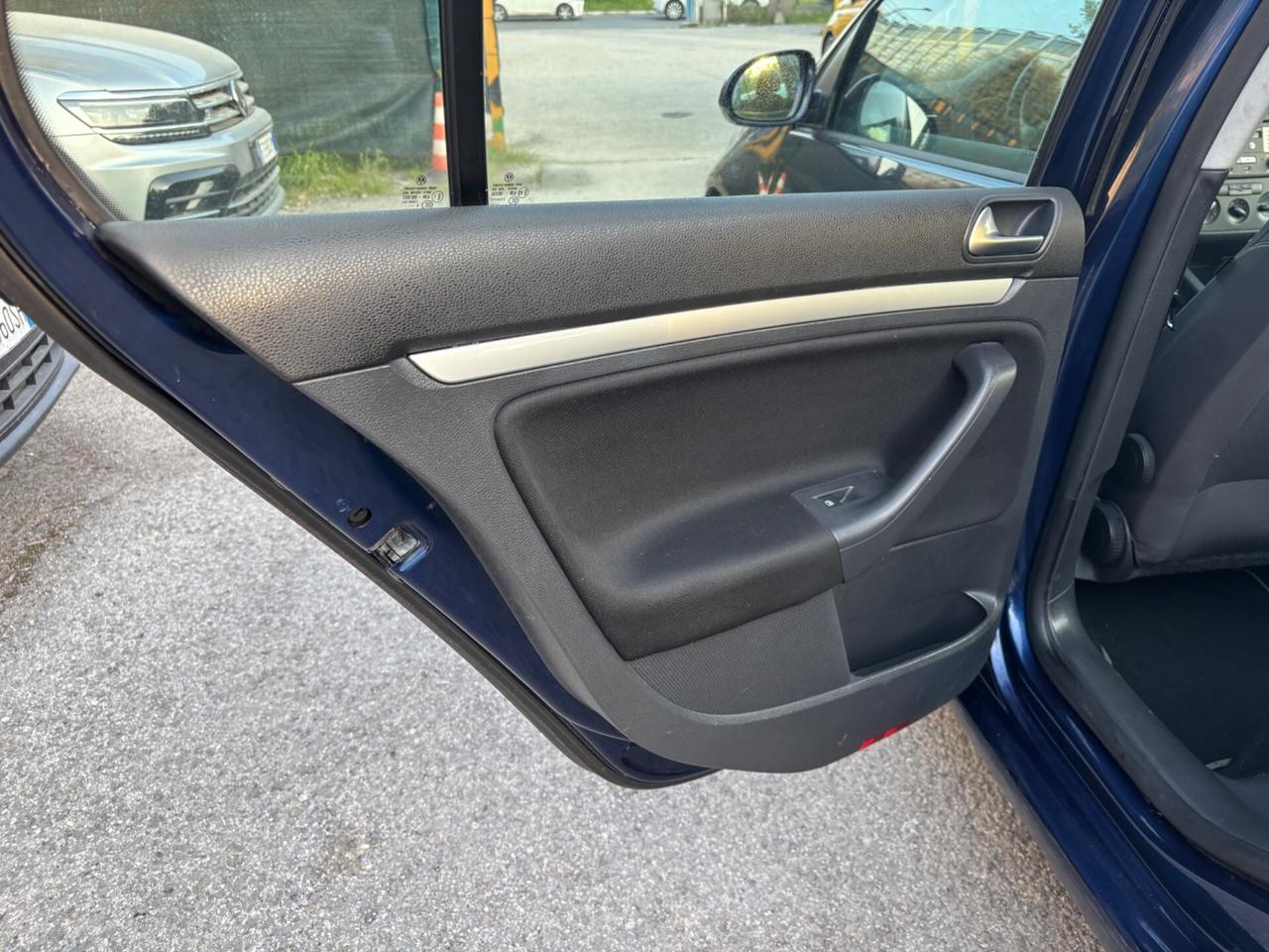 Volkswagen Golf 1.6 5p. Comfortline BiFuel GPL