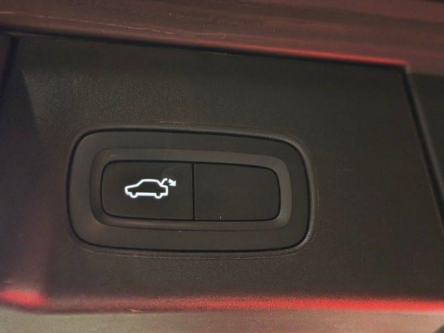 VOLVO V90 D4 190CV AWD Geartronic Inscription GANCIO TRAINO