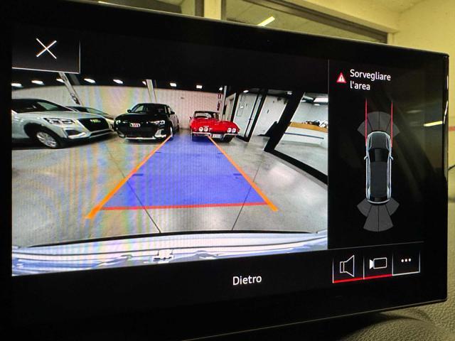 AUDI Q2 35 TDI S tronic Business Advanced