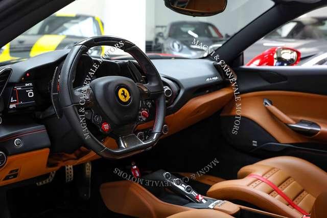 Ferrari 488 GTB|LIFT SYST.|CARBON+LEDS|CARBON PACK|HI-FI|APPLE