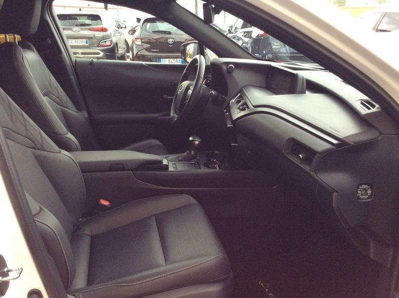 Lexus NX NX Hybrid 4WD Luxury