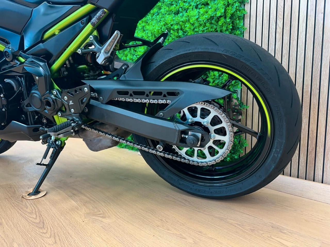 KAWASAKI Z900 Z 900 - 2021 AKRAPOVIC DA 129€ AL MESE