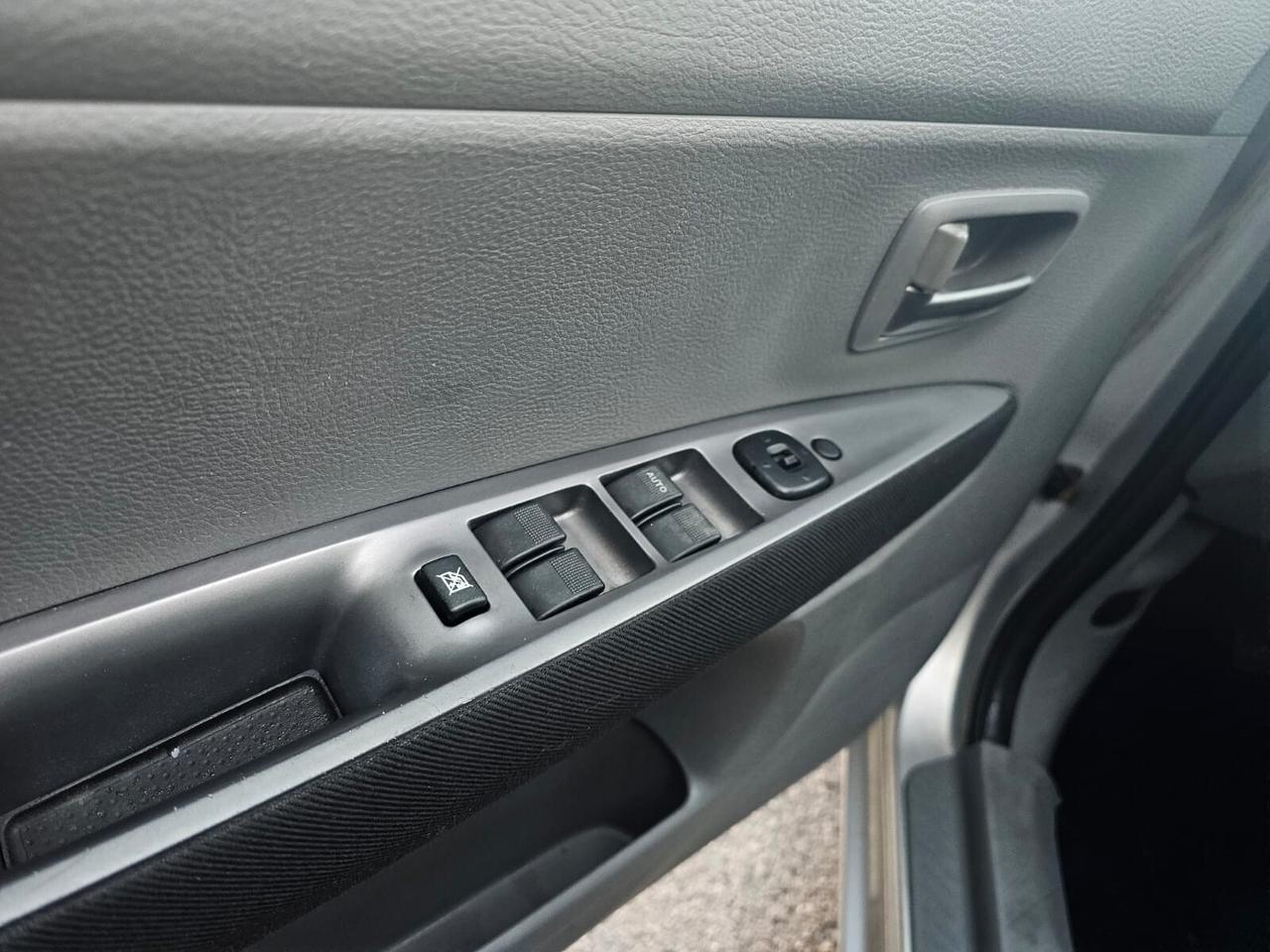 MAZDA 2 BERLINA 1.4 DIESEL 68CV - ANCHE PER NEOPATENTATI