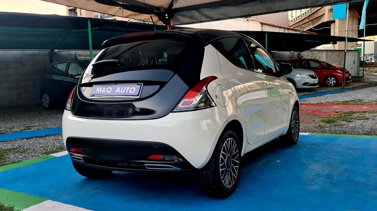 LANCIA YPSILON 1.2 BENZINA G.P.L DI CASA KM 71 MILA