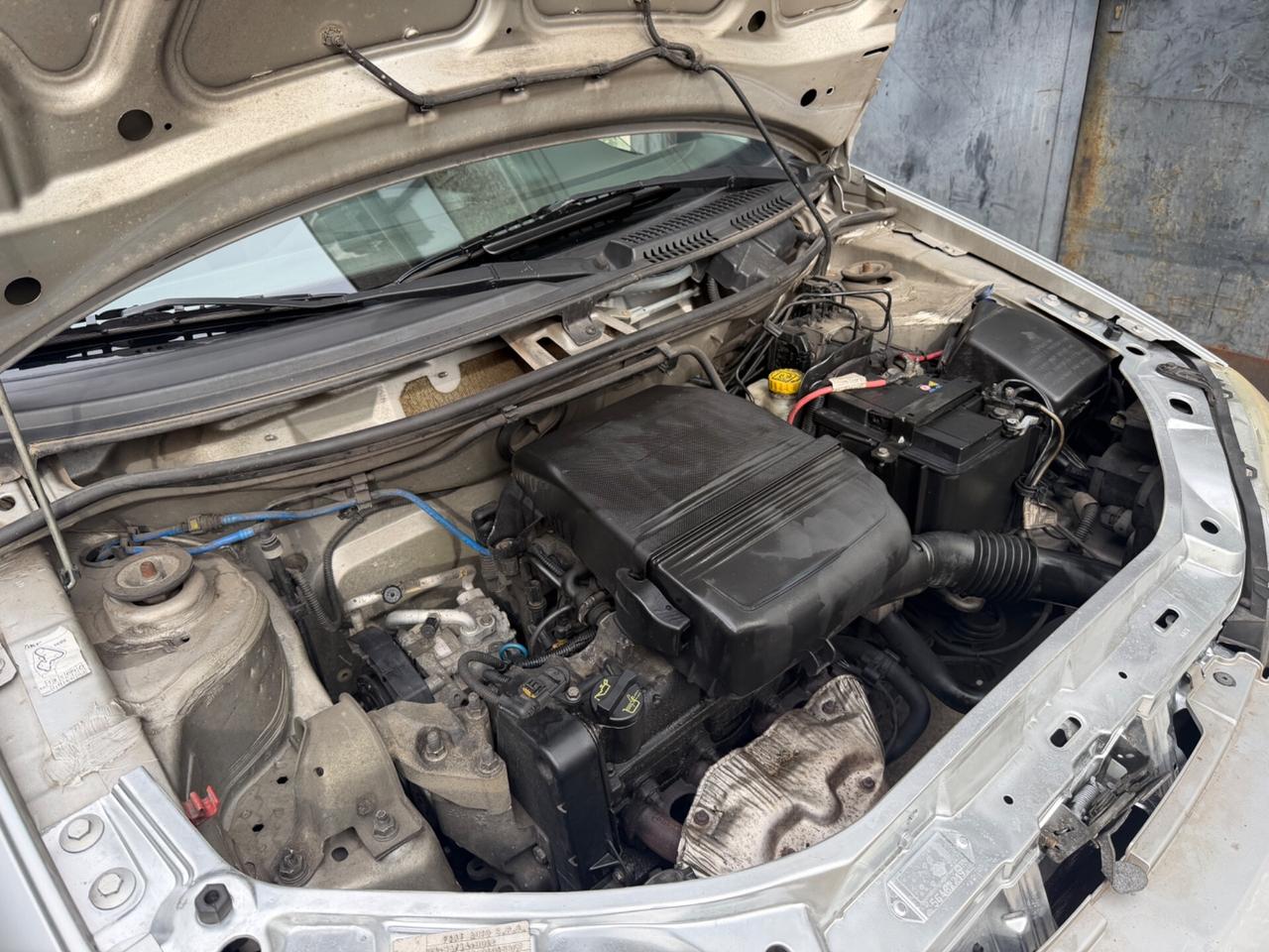 Fiat punto 1.2 benzina 44kw euro4 neopatentati