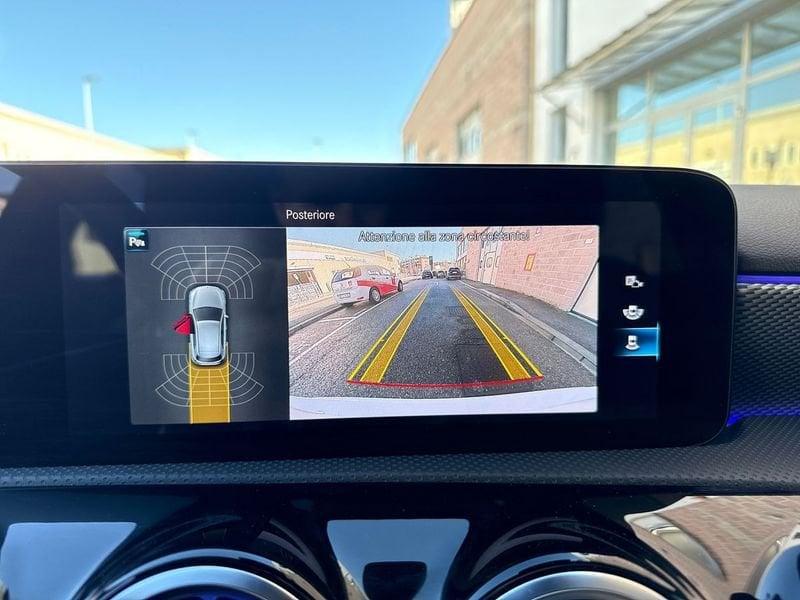 Mercedes-Benz Classe A A 180 d Sport Night edition auto