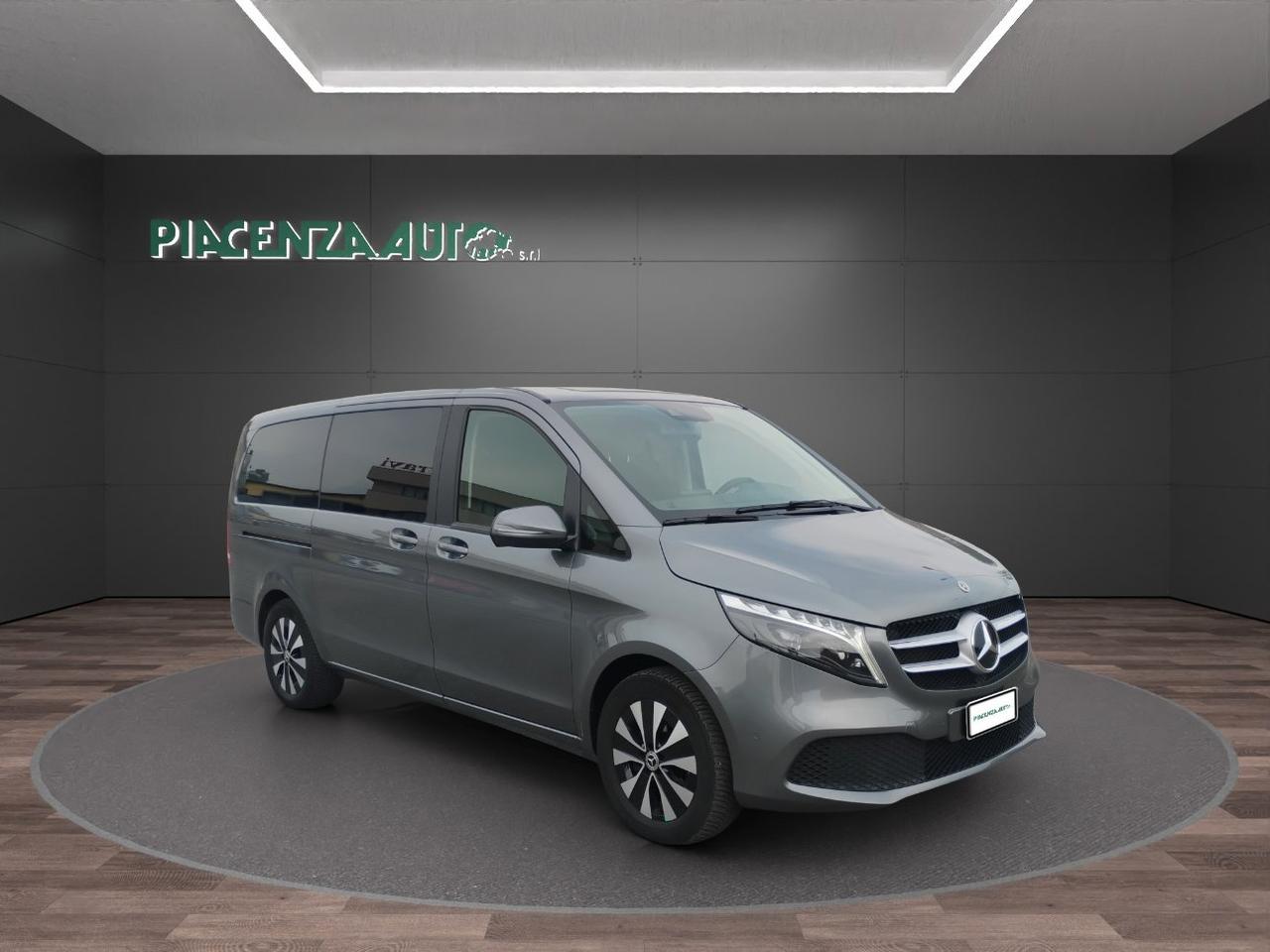 Mercedes V 300 D Executive 4Matic.PEDANA DISABILI.PREZZO REALE