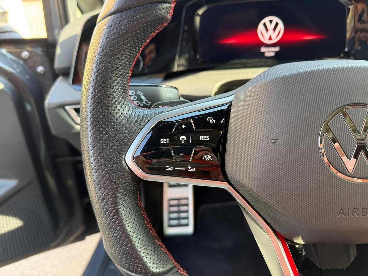 Volkswagen Golf 2.0 TSI GTI GTi #9211