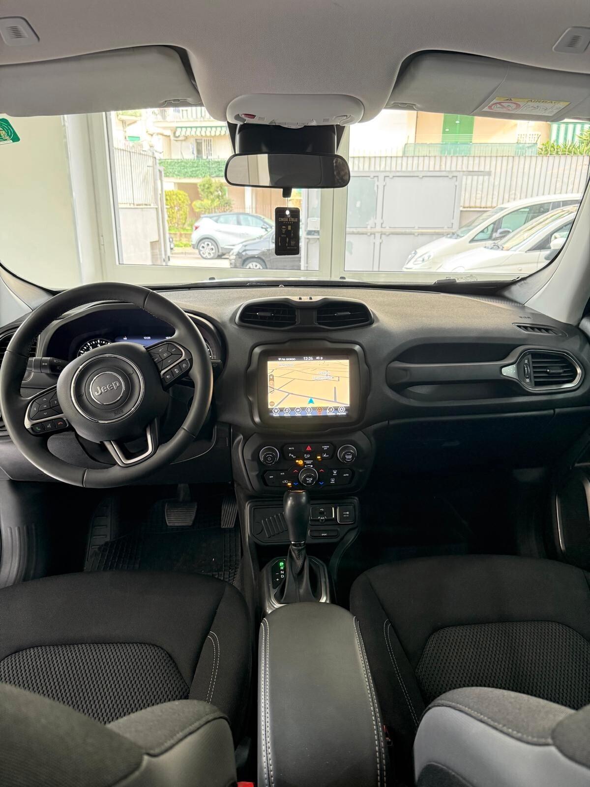 Jeep Renegade 1.3 T4 DDCT Limited