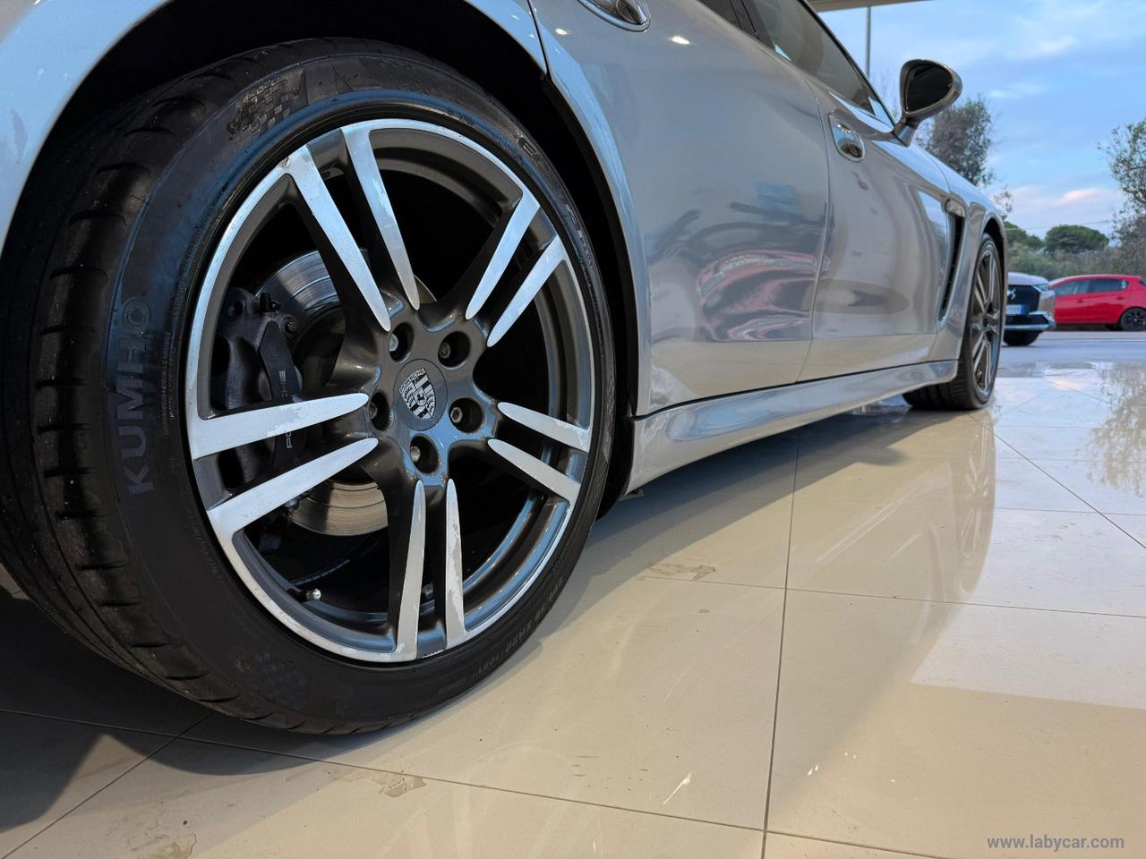 PORSCHE Panamera 3.0 Diesel Platinum Edition