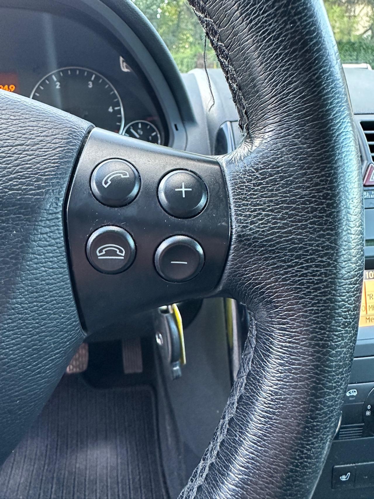 Mercedes-benz A 160 CDI BlueEFFICIENCY Executive