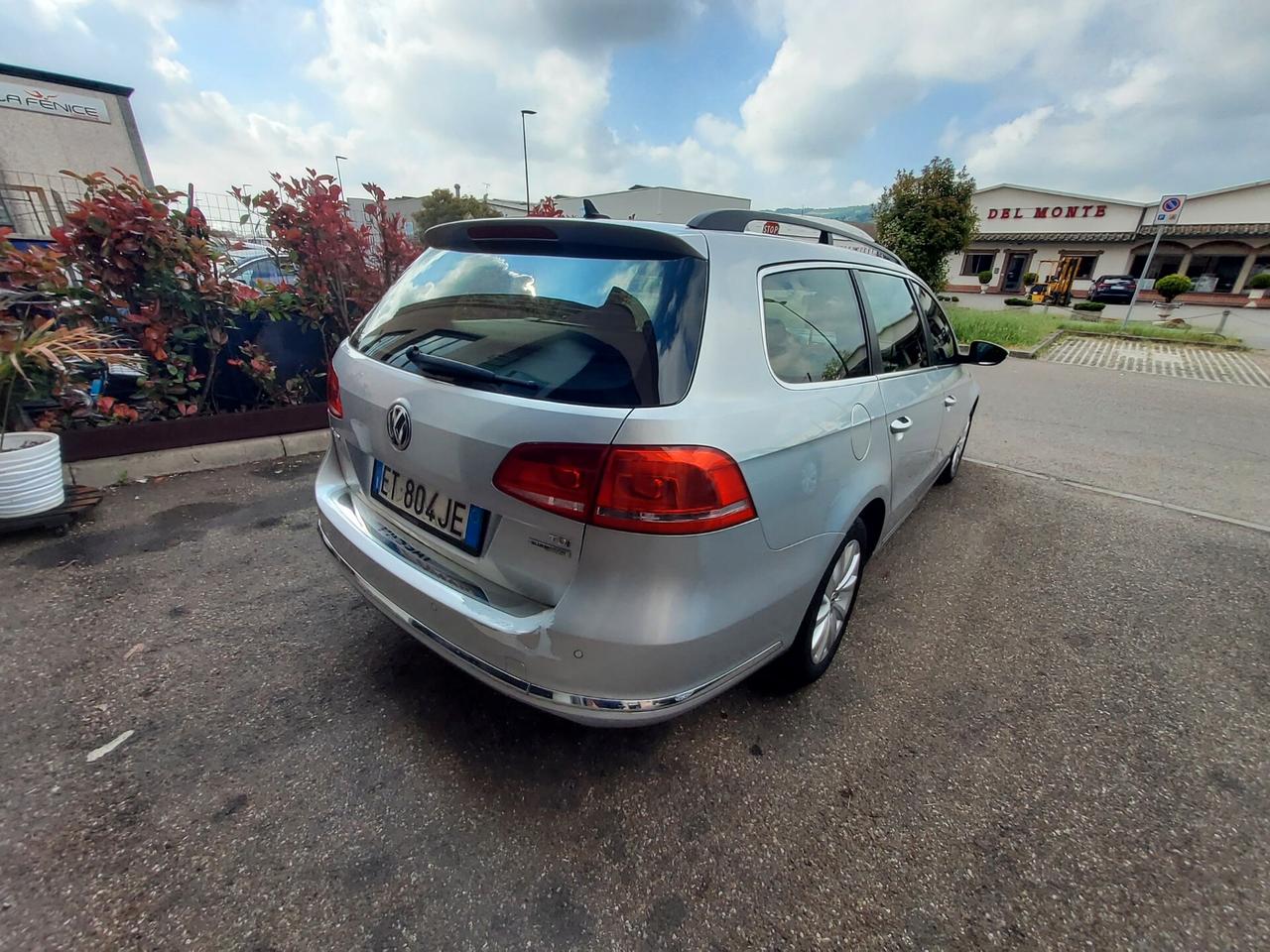 Volkswagen Passat Var. Bs. 1.6 TDI DSG Comf. BMT