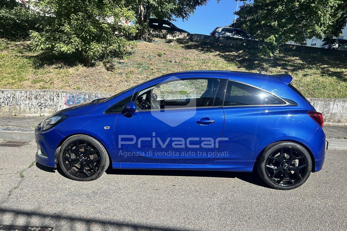 OPEL Corsa 1.6 Turbo Coupé OPC