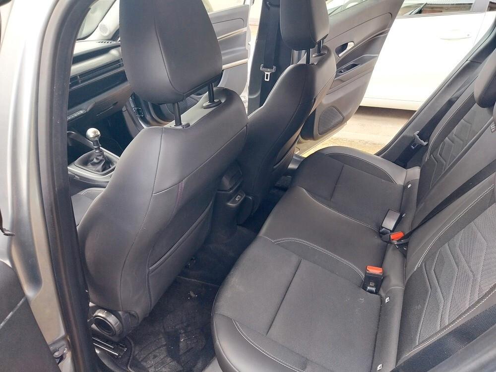 Jeep Avenger 1.2 Turbo 100 CV Altitude