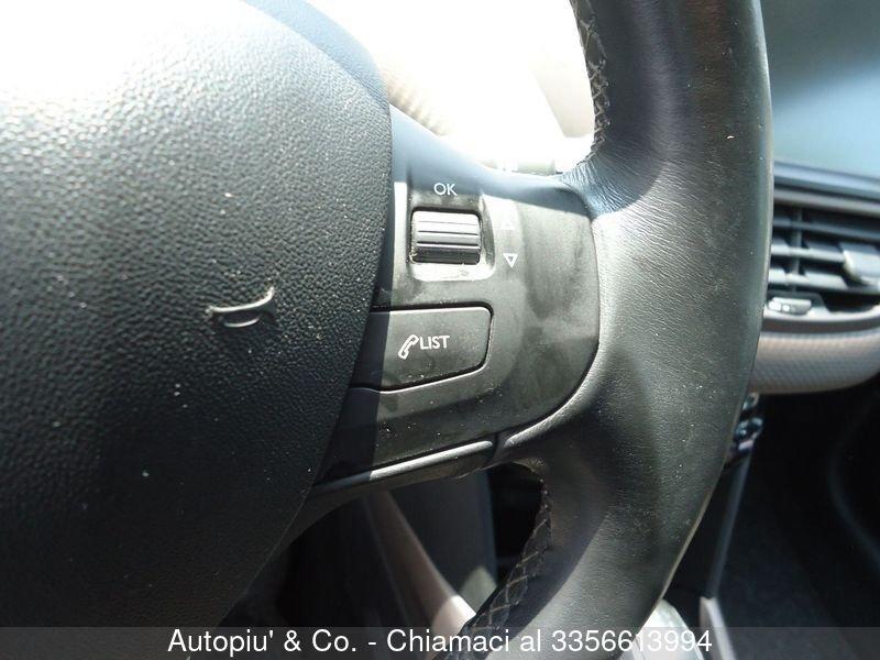 Peugeot 2008 1.6 e-HDi 92 CV Allure 124.000km