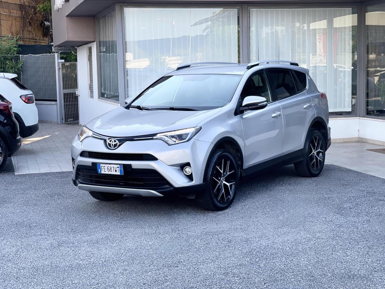 Toyota RAV4 5 Porte 2.0 Diesel 143CV E6 - 2016